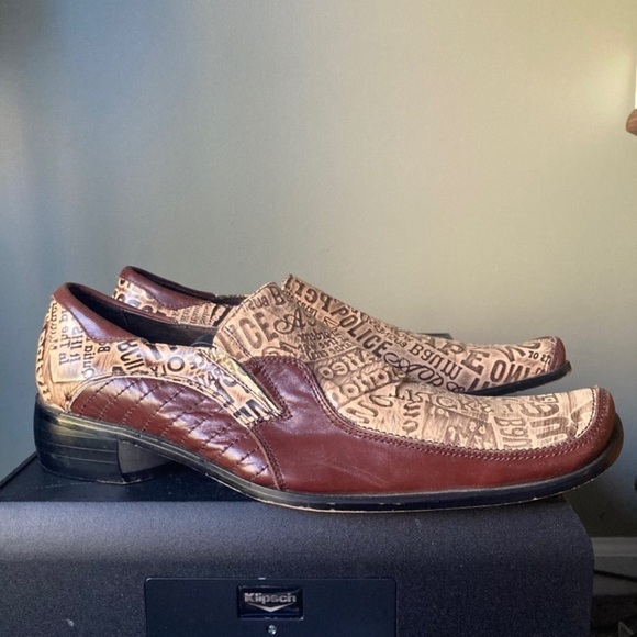 Zota | Taupe Patchwork Newspaper Design Leather Low Heel Slip On Dress Shoes - Picture 2 of 9